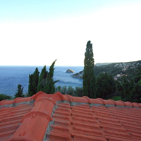 Residence Borgo San Sebastiano Берджеджи Екстериор снимка