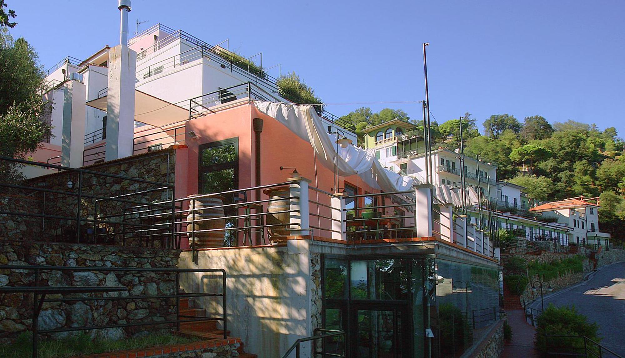 Residence Borgo San Sebastiano Берджеджи Екстериор снимка